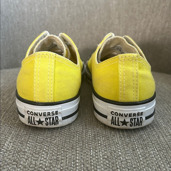 Converse Chuck Taylor All Star Ox Sneakers - Picture 4 of 8